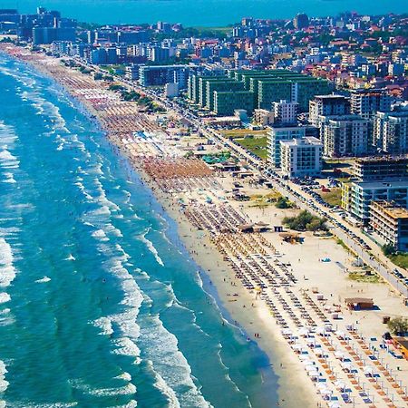 Vila Cris Apartments Năvodari Zewnętrze zdjęcie