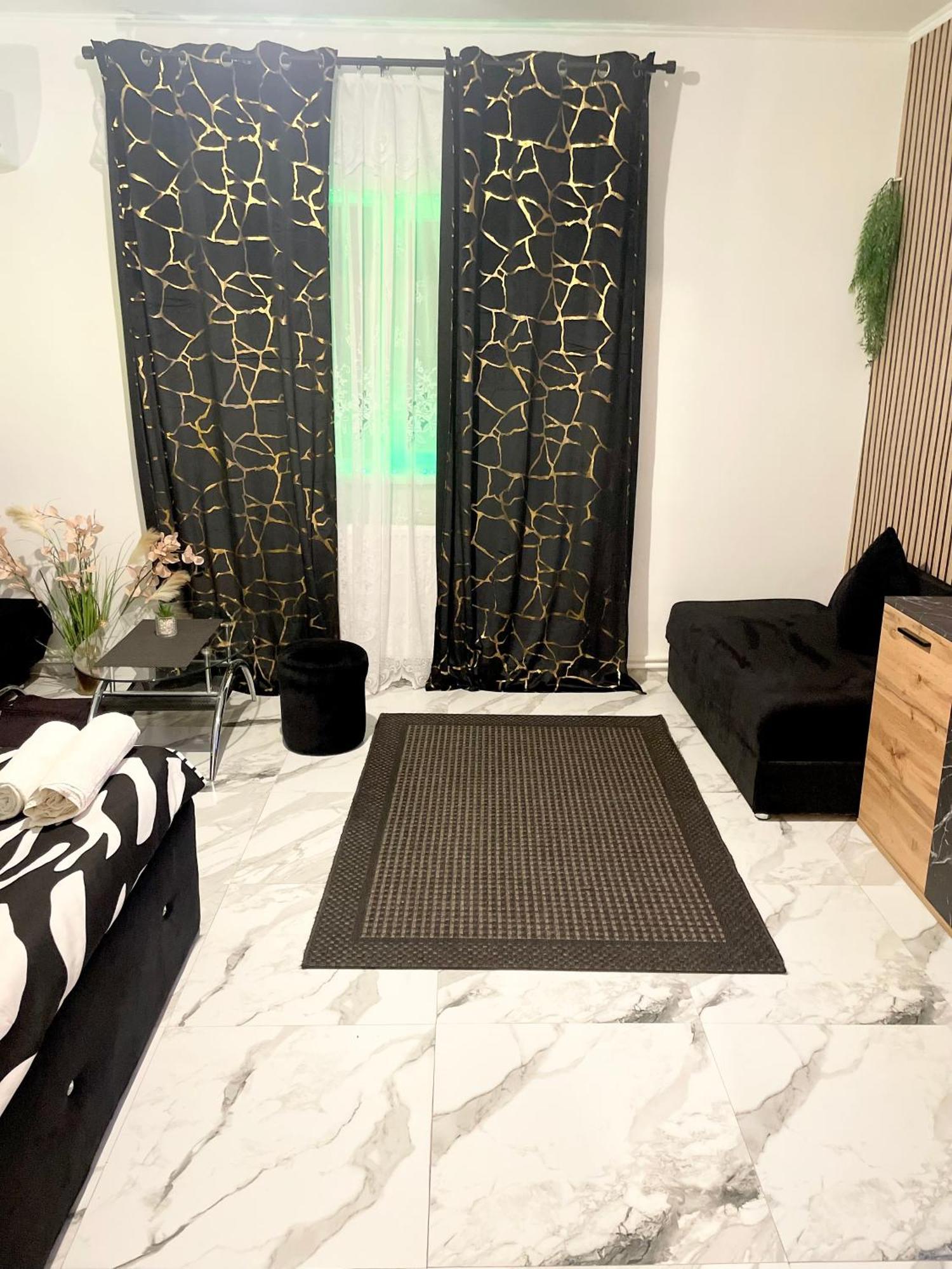 Vila Cris Apartments Năvodari Zewnętrze zdjęcie