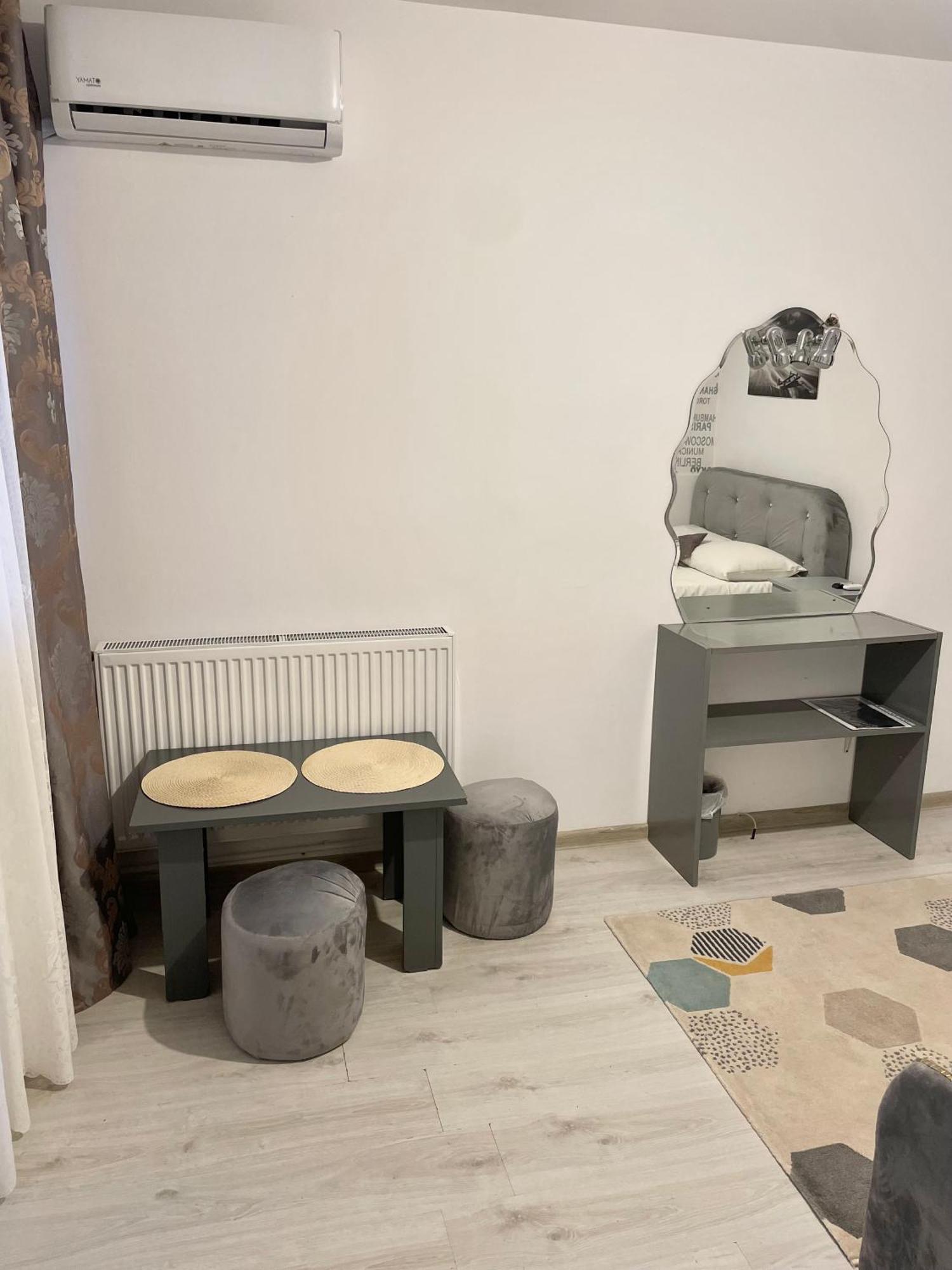 Vila Cris Apartments Năvodari Zewnętrze zdjęcie